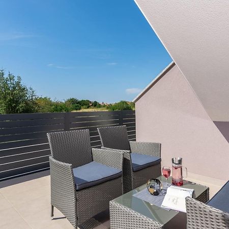 Apartments Amore Fažana Eksteriør billede