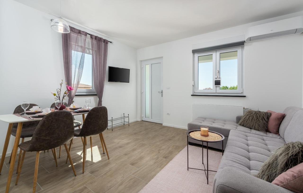 Apartments Amore Fažana Eksteriør billede