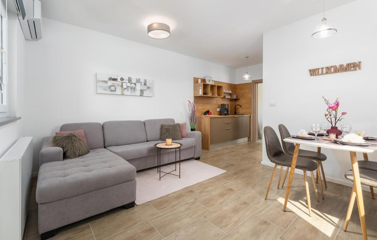 Apartments Amore Fažana Eksteriør billede