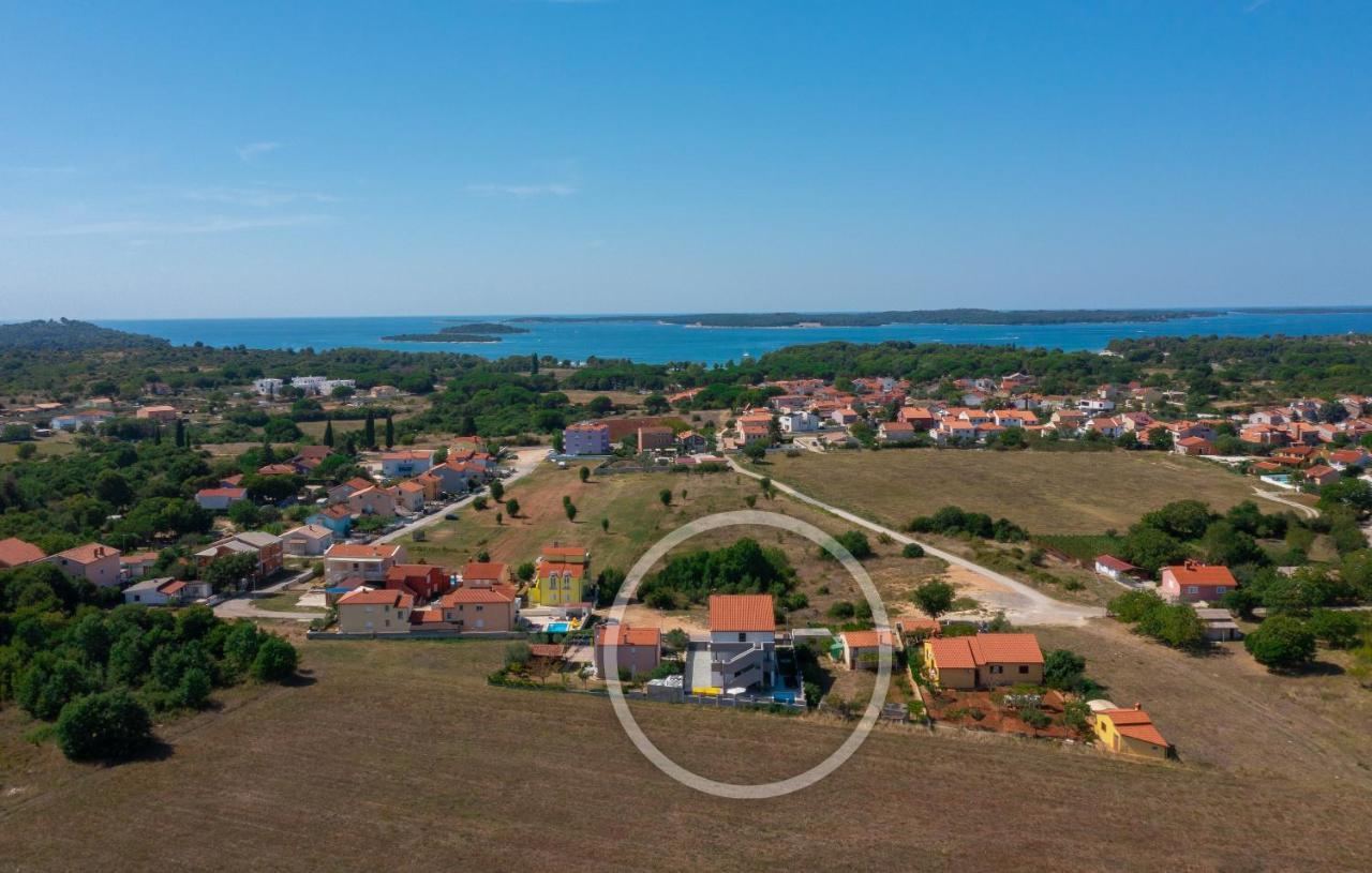 Apartments Amore Fažana Eksteriør billede